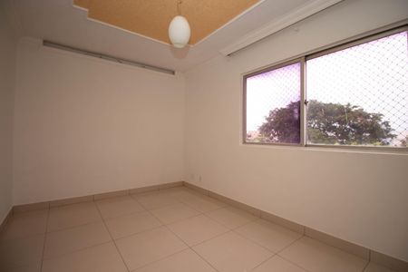 Apartamento para alugar com 60m², 2 quartos e 1 vagaSala