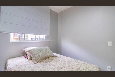 Quarto de apartamento à venda com 2 quartos, 60m² em Floresta, Belo Horizonte