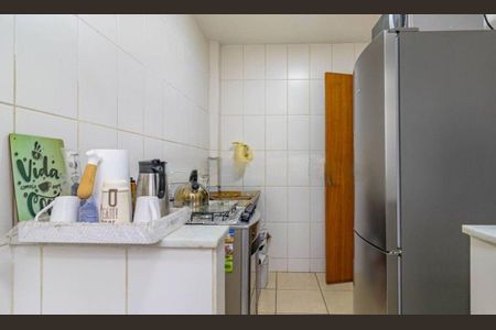 Apartamento à venda com 60m², 2 quartos e 1 vaga Apartamento à venda com 60m², 2 quartos e 1 vagaCozinha
