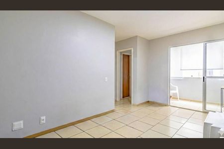 Sala de apartamento à venda com 2 quartos, 60m² em Floresta, Belo Horizonte