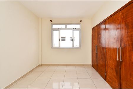 Apartamento para alugar com 98m², 3 quartos e 2 vagasQuarto 2