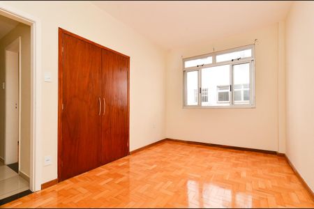Suíte de apartamento para alugar com 3 quartos, 98m² em Sion, Belo Horizonte