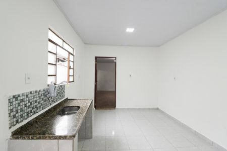 Sala/Cozinha de apartamento para alugar com 2 quartos, 115m² em Vila Bancaria Munhoz, São Paulo