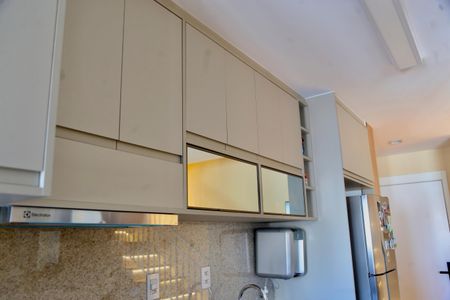 Apartamento à venda com 140m², 2 quartos e 2 vagasCozinha