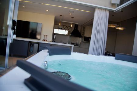 Apartamento à venda com 140m², 2 quartos e 2 vagasSala