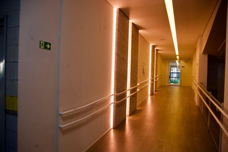 Apartamento à venda com 140m², 2 quartos e 2 vagasCorredor