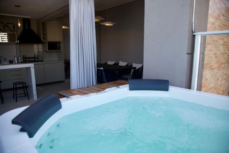 Apartamento à venda com 140m², 2 quartos e 2 vagasSala