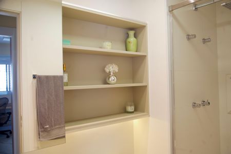 Apartamento à venda com 140m², 2 quartos e 2 vagasBanheiro Social