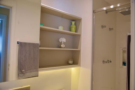 Apartamento à venda com 140m², 2 quartos e 2 vagasBanheiro Social