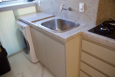 Apartamento à venda com 140m², 2 quartos e 2 vagasÁrea de Serviço