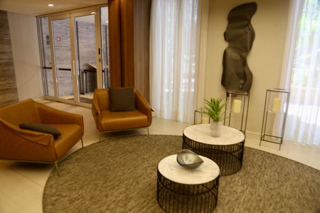 Apartamento à venda com 140m², 2 quartos e 2 vagasHall de entrada