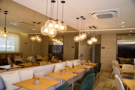 Apartamento à venda com 140m², 2 quartos e 2 vagasÁrea comum - Salão de festas