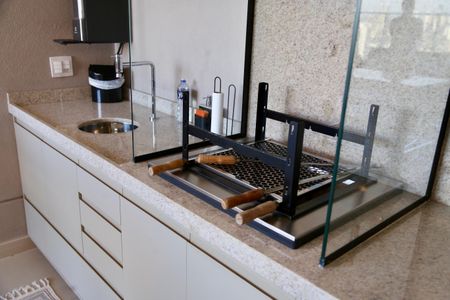 Apartamento à venda com 140m², 2 quartos e 2 vagasSala