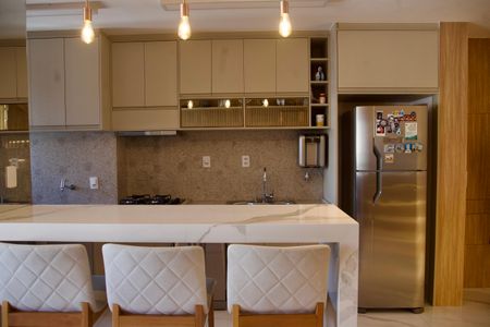 Apartamento à venda com 140m², 2 quartos e 2 vagasCozinha