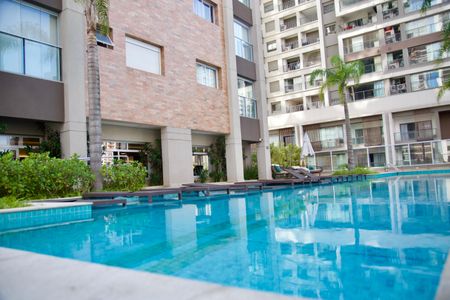Apartamento à venda com 140m², 2 quartos e 2 vagasÁrea comum - Piscina