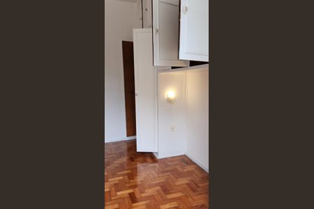 Apartamento para alugar com 100m², 3 quartos e 1 vagaQuarto