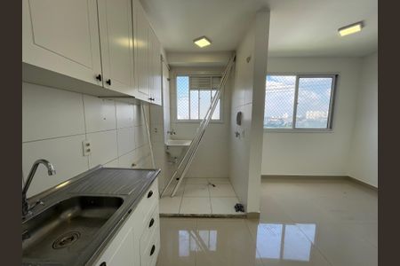 Apartamento para alugar com 48m², 2 quartos e sem vaga Apartamento para alugar com 48m², 2 quartos e sem vagaCozinha e Área de Serviço