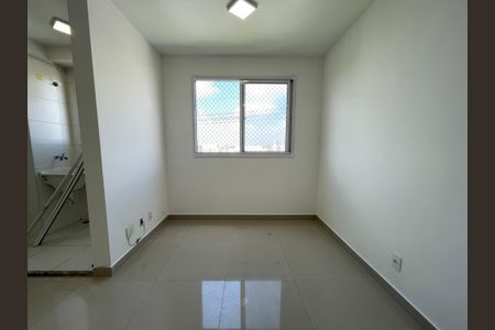 Apartamento para alugar com 48m², 2 quartos e sem vaga Apartamento para alugar com 48m², 2 quartos e sem vagaSala