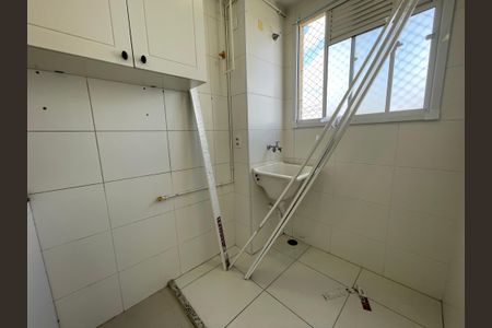 Apartamento para alugar com 48m², 2 quartos e sem vaga Apartamento para alugar com 48m², 2 quartos e sem vagaCozinha e Área de Serviço