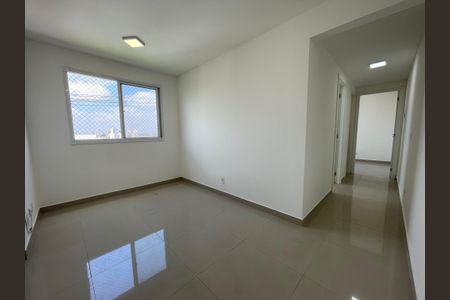 Sala de apartamento para alugar com 2 quartos, 48m² em Jardim Celeste, São Paulo