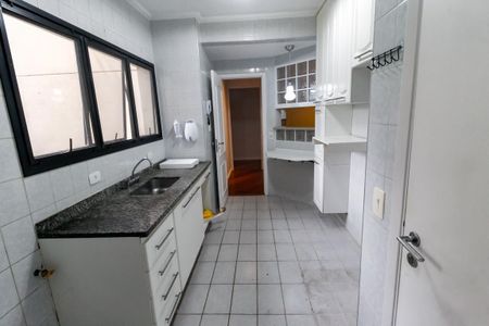 Apartamento para alugar com 100m², 3 quartos e 2 vagasCozinha - Armários