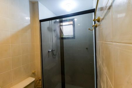 Apartamento para alugar com 100m², 3 quartos e 2 vagasBanheiro da Suíte - chuveiro