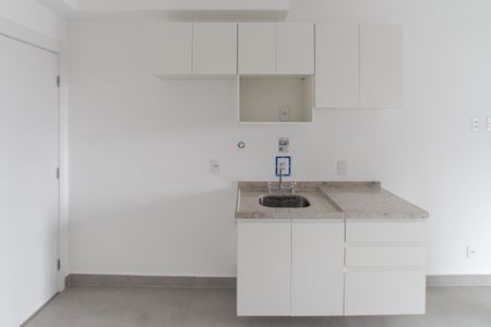 Cozinha de kitnet/studio para alugar com 1 quarto, 27m² em Tucuruvi, São Paulo