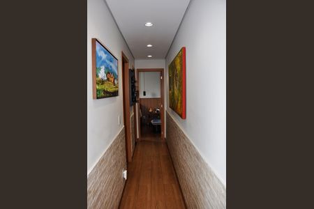 Apartamento à venda com 46m², 2 quartos e 1 vagaDetalhe - Corredor Quartos