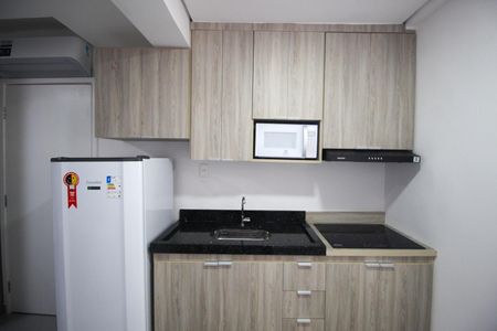 Studio - Cozinha de kitnet/studio para alugar com 1 quarto, 20m² em Santo Amaro, São Paulo