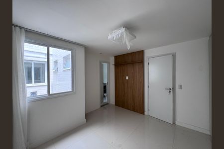 Apartamento para alugar com 324m², 3 quartos e 4 vagas Apartamento para alugar com 324m², 3 quartos e 4 vagasSuíte 1