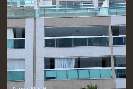 Apartamento para alugar com 324m², 3 quartos e 4 vagas Apartamento para alugar com 324m², 3 quartos e 4 vagasPlaquinha Quinto Andar