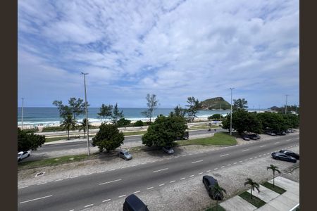 Apartamento para alugar com 324m², 3 quartos e 4 vagas Apartamento para alugar com 324m², 3 quartos e 4 vagasVaranda / Terraço