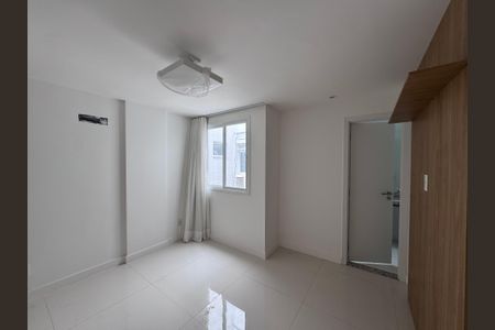 Apartamento para alugar com 324m², 3 quartos e 4 vagas Apartamento para alugar com 324m², 3 quartos e 4 vagasSuíte 1