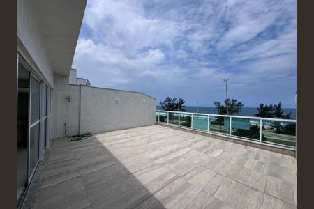 Apartamento para alugar com 324m², 3 quartos e 4 vagas Apartamento para alugar com 324m², 3 quartos e 4 vagasVaranda / Terraço