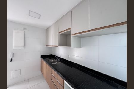 Apartamento para alugar com 324m², 3 quartos e 4 vagas Apartamento para alugar com 324m², 3 quartos e 4 vagasCozinha e Área de Serviço