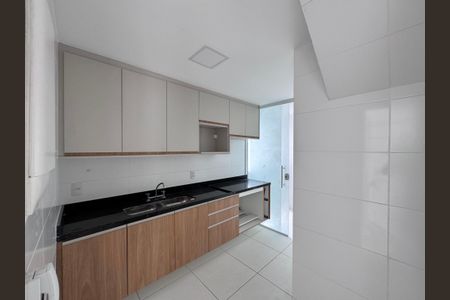 Apartamento para alugar com 324m², 3 quartos e 4 vagasCozinha e Área de Serviço