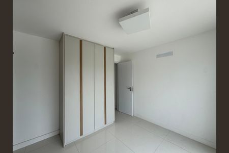 Apartamento para alugar com 324m², 3 quartos e 4 vagas Apartamento para alugar com 324m², 3 quartos e 4 vagasSuíte 3