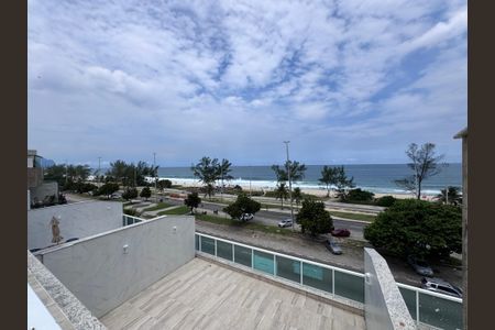 Apartamento para alugar com 324m², 3 quartos e 4 vagas Apartamento para alugar com 324m², 3 quartos e 4 vagasTerraço