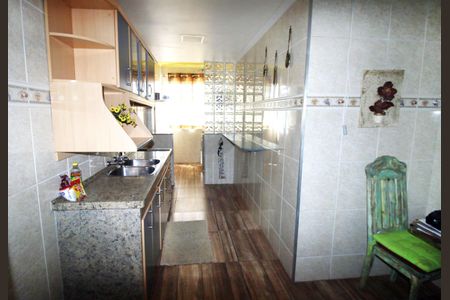 Apartamento à venda com 70m², 2 quartos e 1 vagaCozinha