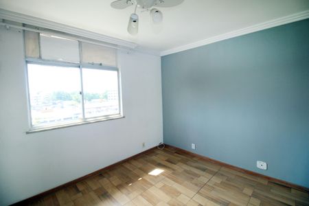 Quarto 1 de apartamento à venda com 2 quartos, 70m² em Olaria, Rio de Janeiro