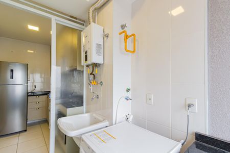 Apartamento para alugar com 74m², 2 quartos e 1 vagaÁrea de Serviço