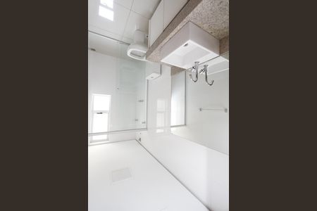 Banheiro do Quarto 4 de apartamento à venda com 4 quartos, 133m² em Buritis, Belo Horizonte