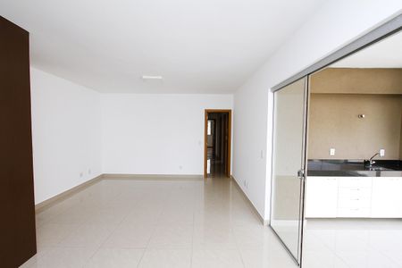 Sala de apartamento à venda com 4 quartos, 133m² em Buritis, Belo Horizonte