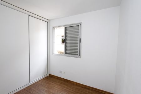 Apartamento à venda com 133m², 4 quartos e 3 vagasQuarto 1