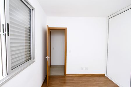 Apartamento à venda com 133m², 4 quartos e 3 vagasQuarto 3 - Suíte