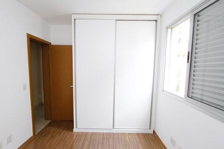 Apartamento à venda com 133m², 4 quartos e 3 vagasQuarto 1