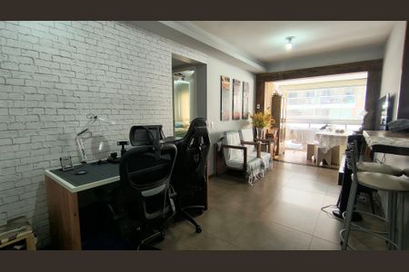 Apartamento à venda com 70m², 2 quartos e 1 vaga Apartamento à venda com 70m², 2 quartos e 1 vagaSala