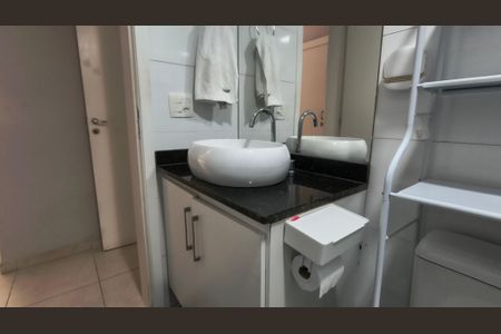 Apartamento à venda com 70m², 2 quartos e 1 vaga Apartamento à venda com 70m², 2 quartos e 1 vagaBanheiro da Suíte