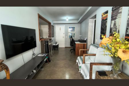 Apartamento à venda com 70m², 2 quartos e 1 vaga Apartamento à venda com 70m², 2 quartos e 1 vagaSala