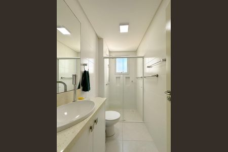 Apartamento para alugar com 79m², 2 quartos e 1 vagaBanheiro